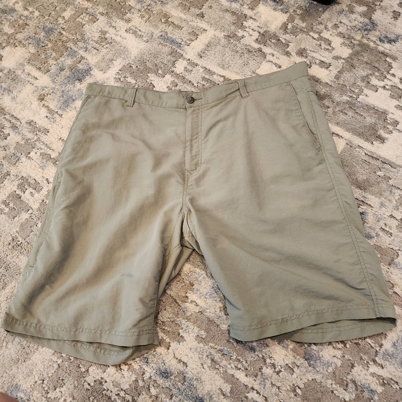 REI green nylon shorts. Men's size 42. 10" inseam - Picture 6 of 15